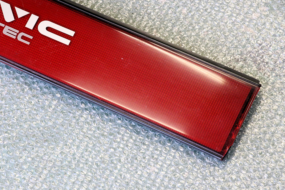 リアガーニッシュ CIVIC VTEC ロゴ入り3枚目